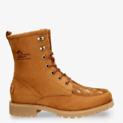 Altea Igloo Botas de piel con forro interior de pelo natural.
