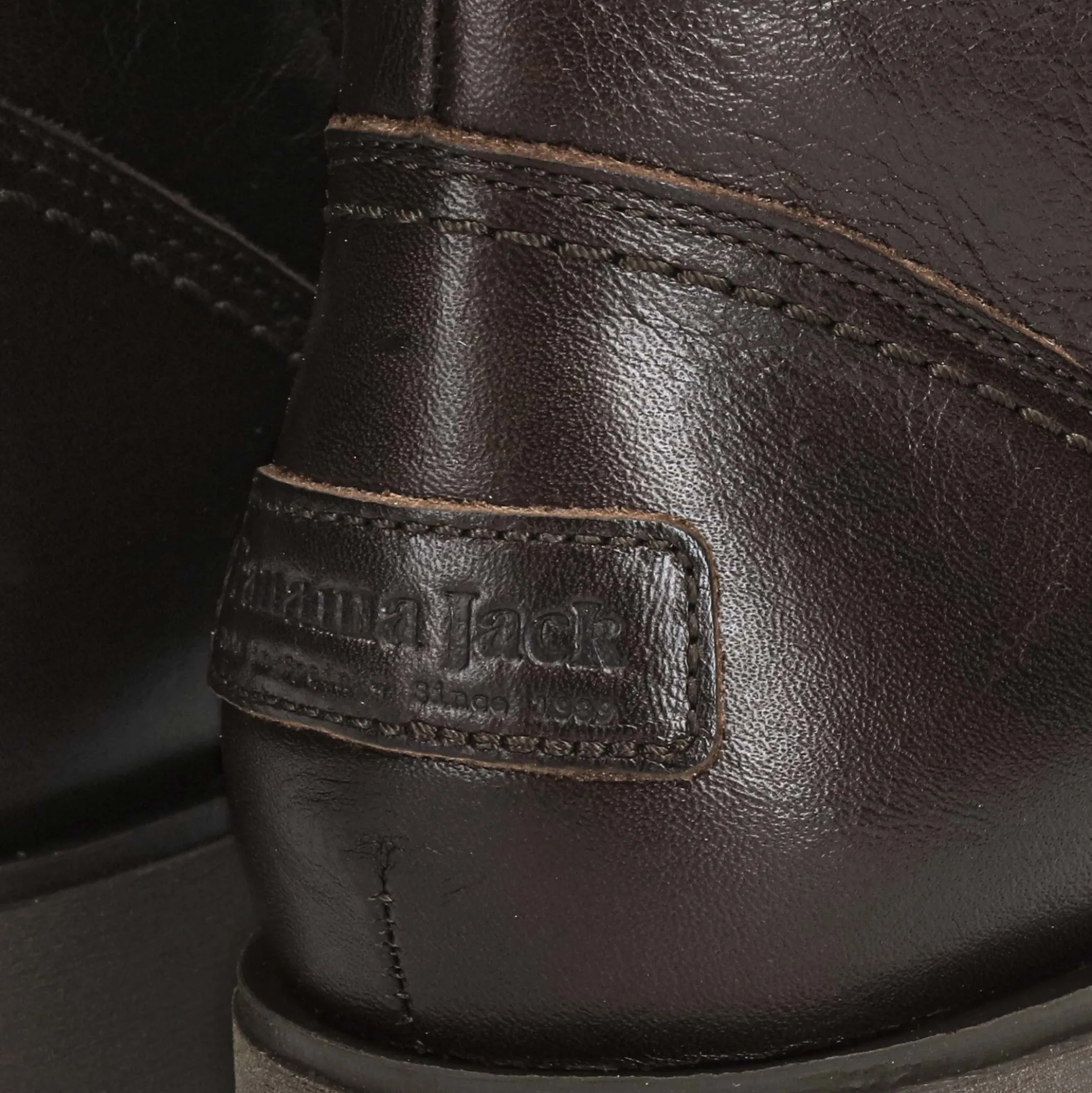Altea Igloo Botas de piel con forro interior de pelo natural.