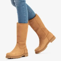 Bambina Botas de piel con forro interior de pelo.