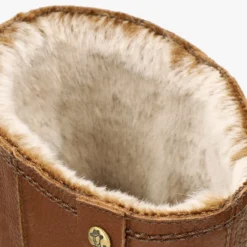 Bambina Botas de piel con forro interior de pelo.