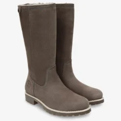 Bambina Igloo Botas de piel con forro interior de pelo natural.