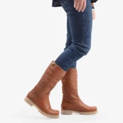 Bambina Igloo Botas de piel con forro interior de pelo natural.