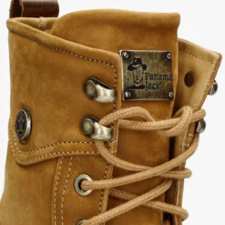 Benissa Botas de piel con forro interior de piel.