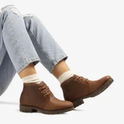 Bota Panama Botín de piel con forro interior de piel.