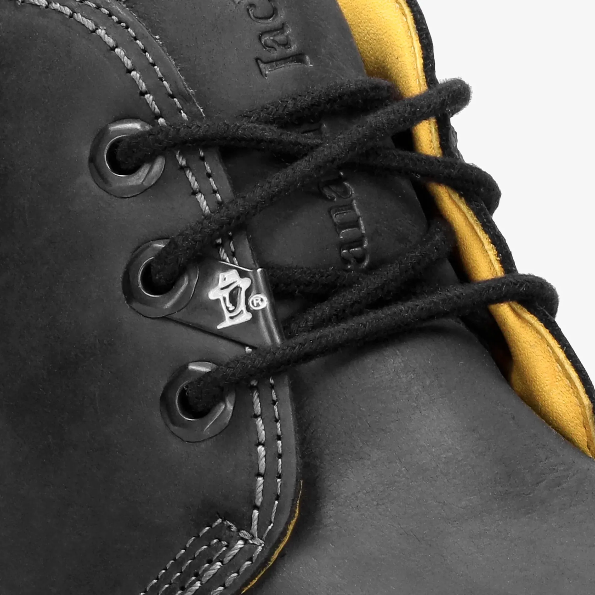 Bota Panama Botín de piel con forro interior de piel.