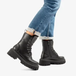 Carlyn Botas de piel con forro interior de pelo.