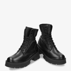 Clementine Botas de piel con forro interior de piel.