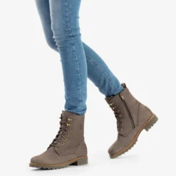 Fara Igloo Trav Botas de piel con forro interior de pelo natural.
