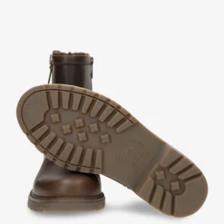 Faruk Botas de piel con forro interior de pelo.