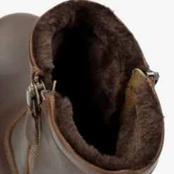 Faruk Botas de piel con forro interior de pelo.