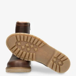 Fedro Botas de piel con forro interior de pelo.