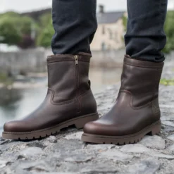 Fedro Botas de piel con forro interior de pelo.