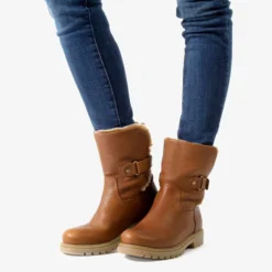 Felia Botas de piel con forro interior de pelo.