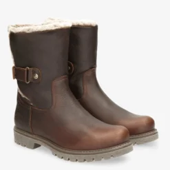 Felia Botas de piel con forro interior de pelo.
