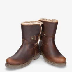Felia Botas de piel con forro interior de pelo.