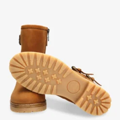 Felina Botas de piel con forro interior de pelo.