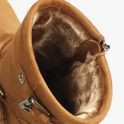 Felina Botas de piel con forro interior de pelo.