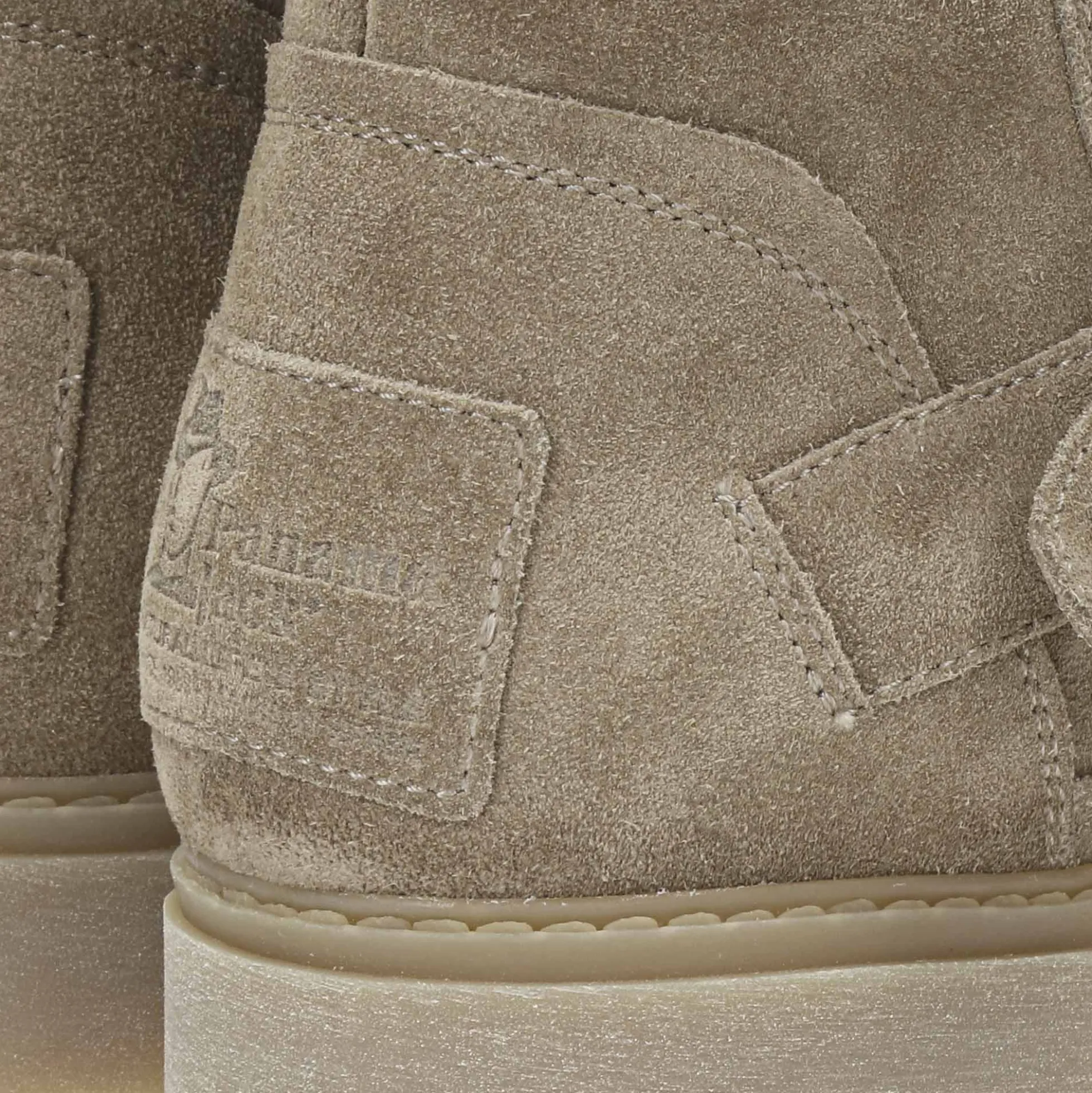 Felina Igloo Botas de piel con forro interior de pelo natural.