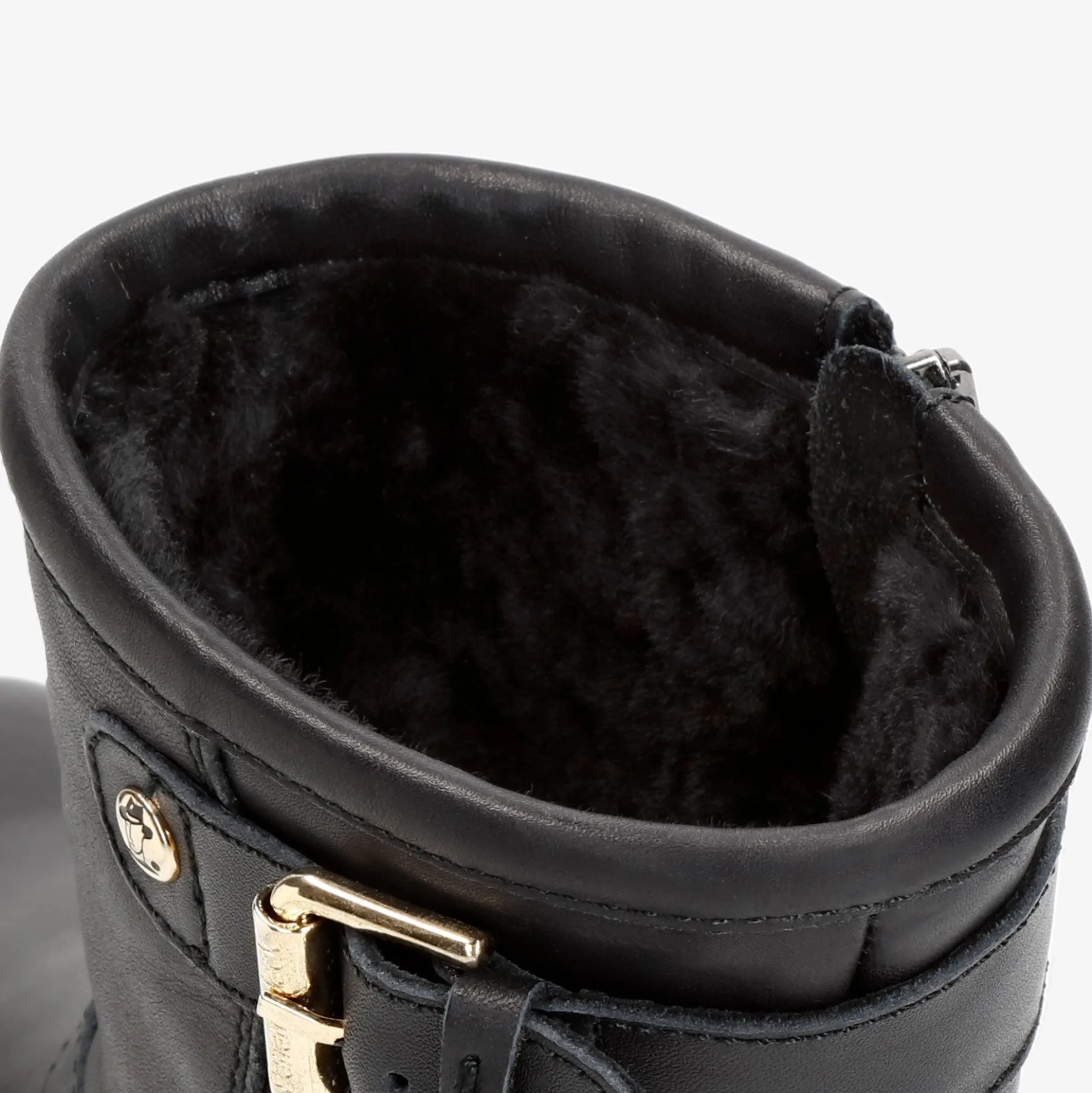 Felina Igloo Trav Botas de piel con forro interior de pelo natural.
