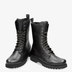 Fiorela Botas de piel con forro interior de pelo.