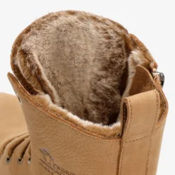Frisia Botas de piel con forro interior de pelo.