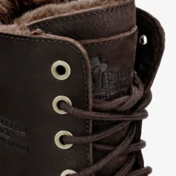 Frisia Botas de piel con forro interior de pelo.