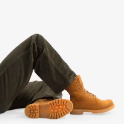 Frisia Botas de piel con forro interior de pelo.