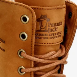 Frisia Botas de piel con forro interior de pelo.