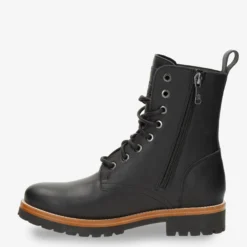 Frisia Botas de piel con forro interior de piel.