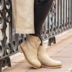 Grace Botas de piel con forro interior de pelo.