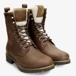 Ibi Botas de piel con forro interior de pelo.