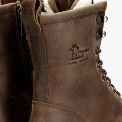 Ibi Botas de piel con forro interior de pelo.