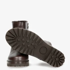 Javea Botas de piel con forro interior de pelo.
