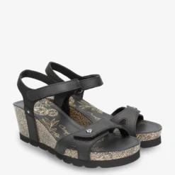 Julia Basics Sandalias de piel con forro interior de piel.