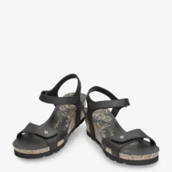 Julia Basics Sandalias de piel con forro interior de piel.