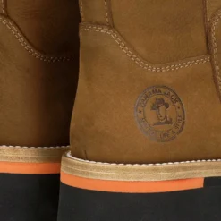 Laia Botas de piel con forro interior de pelo.