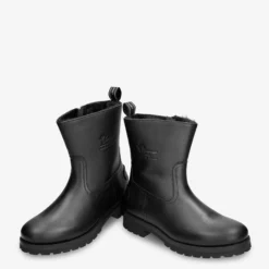 Monovar Botas de piel con forro interior de pelo.