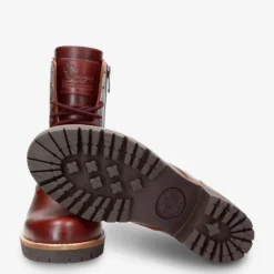 Padma Botas de piel con forro interior de pelo.