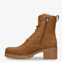 Padma Botas de piel con forro interior de pelo.