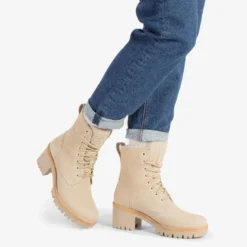 Padma Botas de piel con forro interior de pelo.