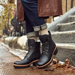 Padma Botas de piel con forro interior de pelo.