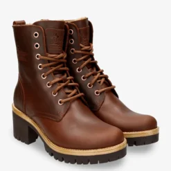 Padma Botas de piel con forro interior de pelo.