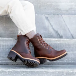 Padma Botas de piel con forro interior de pelo.