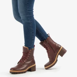 Padma Botas de piel con forro interior de pelo.