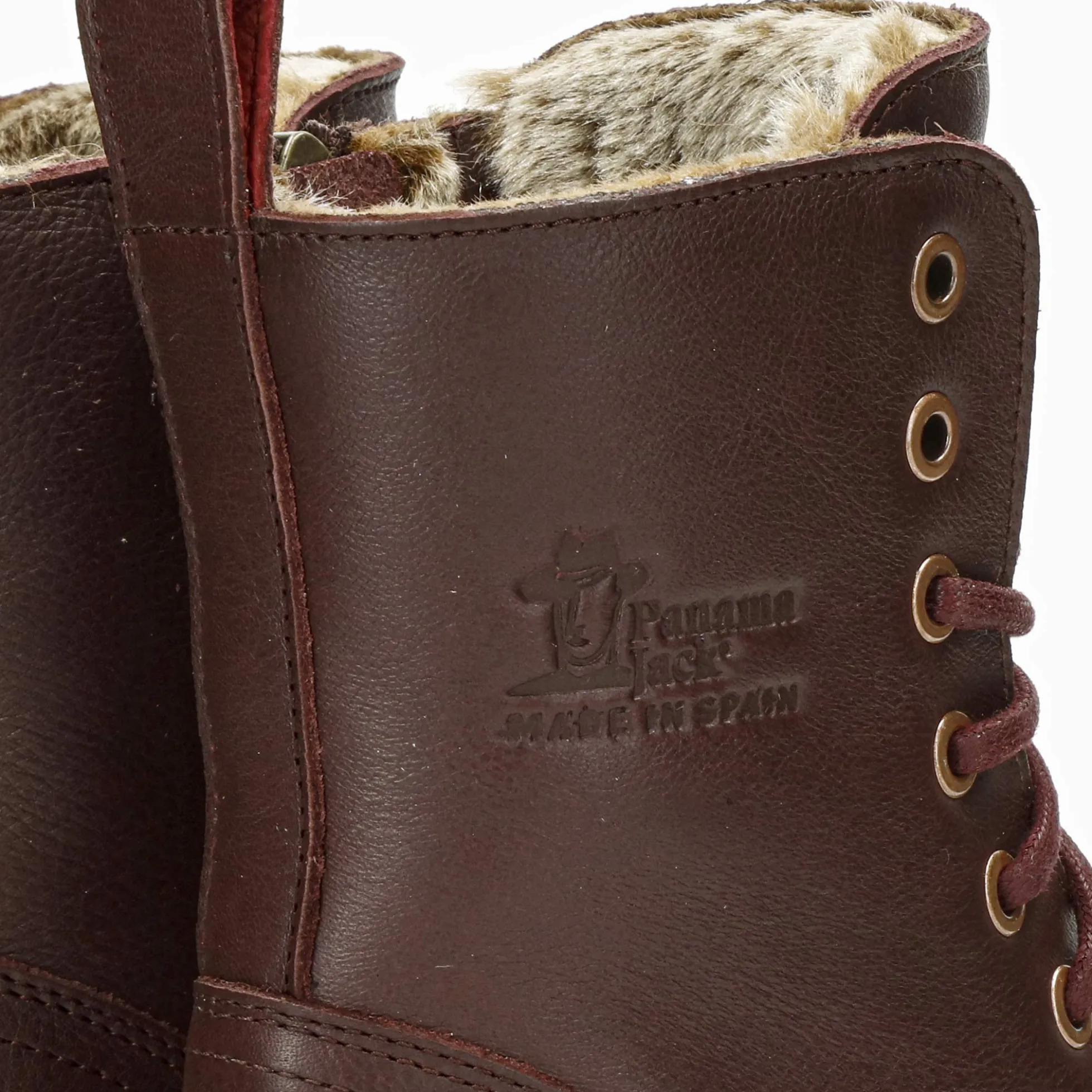 Padma Botas de piel con forro interior de pelo.