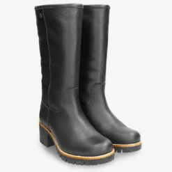 Patricia Botas de piel con forro interior de pelo.