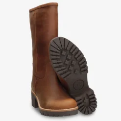Patricia Botas de piel con forro interior de pelo.