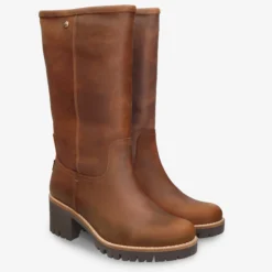 Patricia Botas de piel con forro interior de pelo.