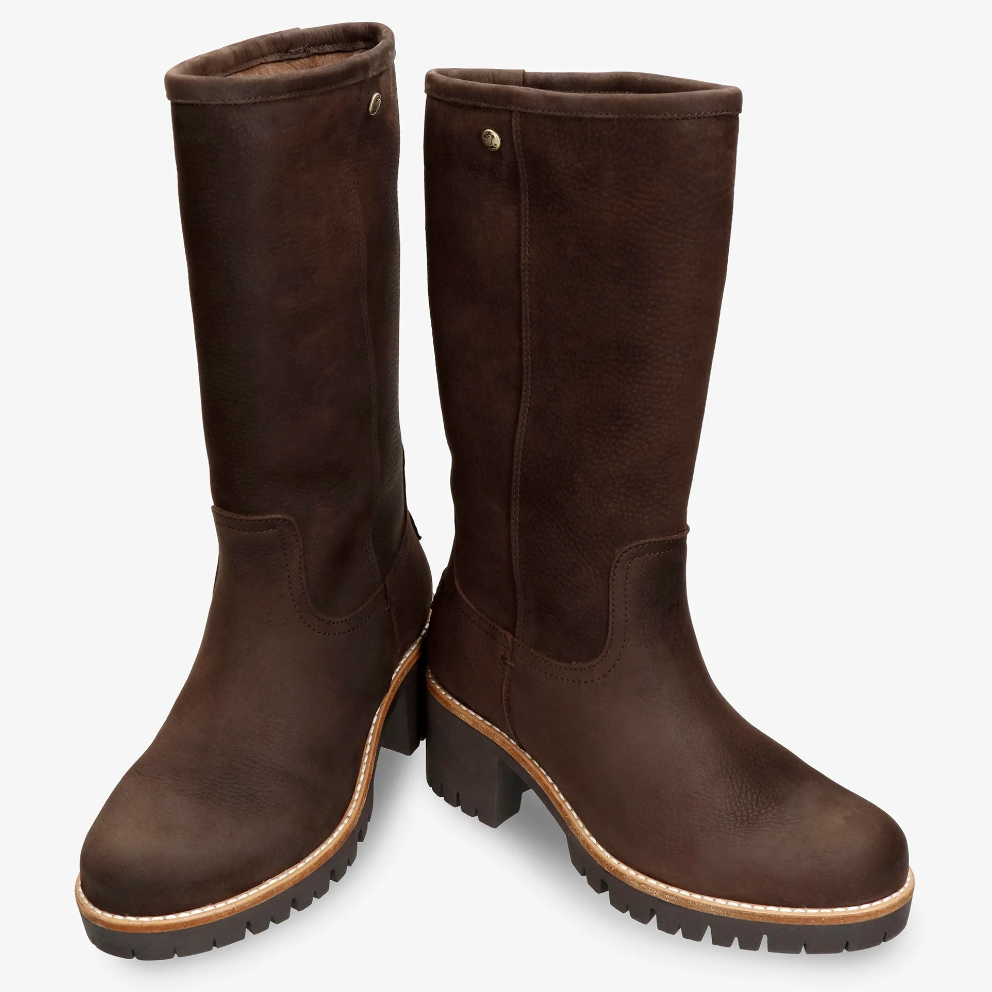 Patricia Botas de piel con forro interior de pelo.