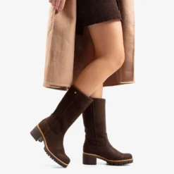 Patricia Botas de piel con forro interior de pelo.